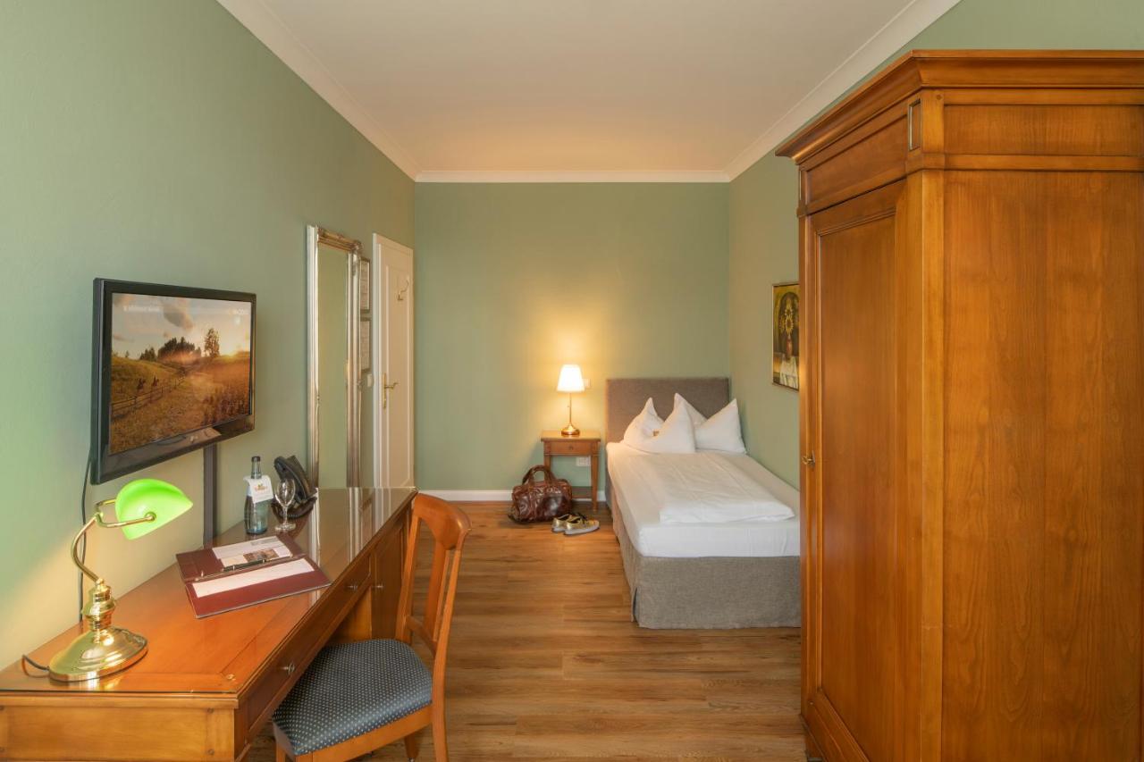 Hotel Arador Sankt Leon-Rot Bagian luar foto