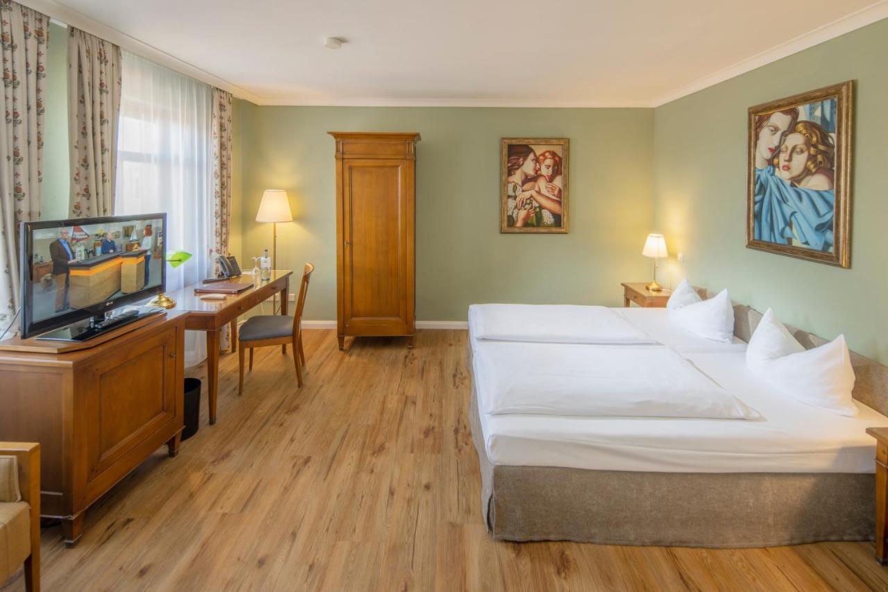 Hotel Arador Sankt Leon-Rot Bagian luar foto