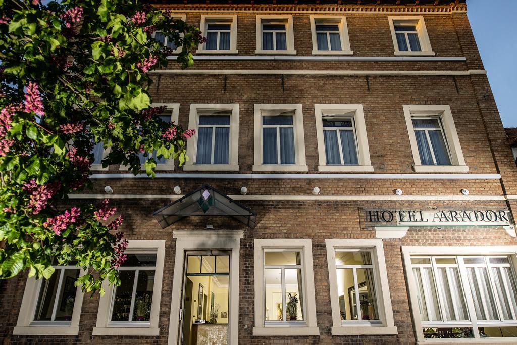 Hotel Arador Sankt Leon-Rot Bagian luar foto